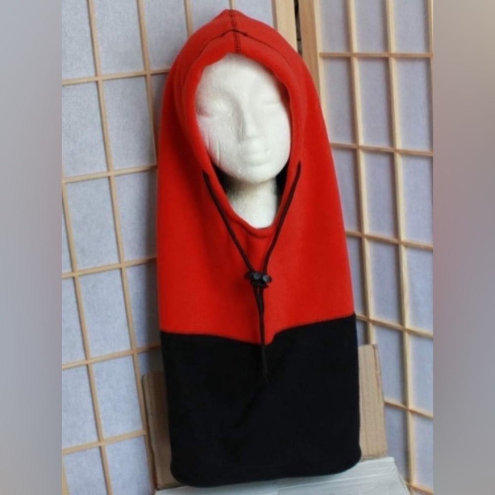 NEW - Arctic Summit 6-in-1 Reversible Hood - 723-283. Red.